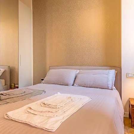 Charming 5 Mins From Duomo With Car Box 公寓 米兰